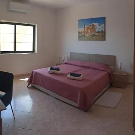 Maison D'amour Gozo Bed & Breakfast Nadur